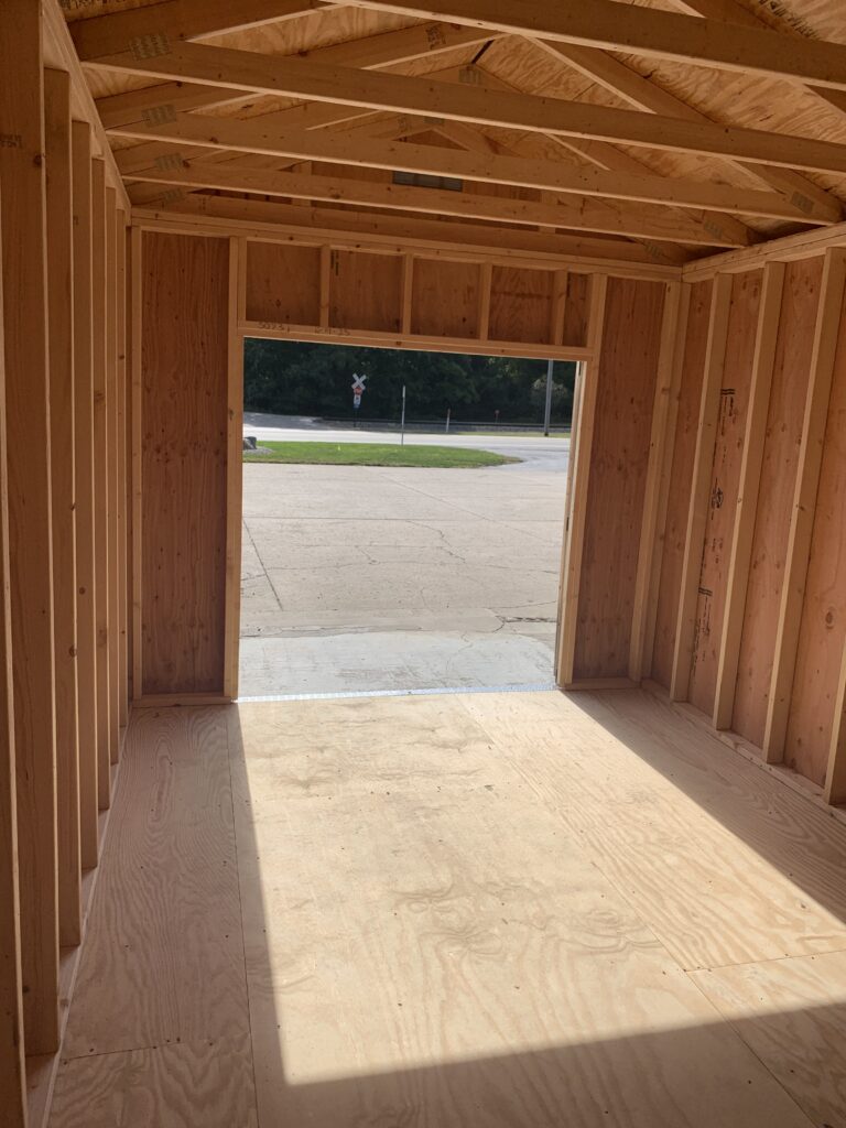 Utility Shed Pro: 10' x 16'