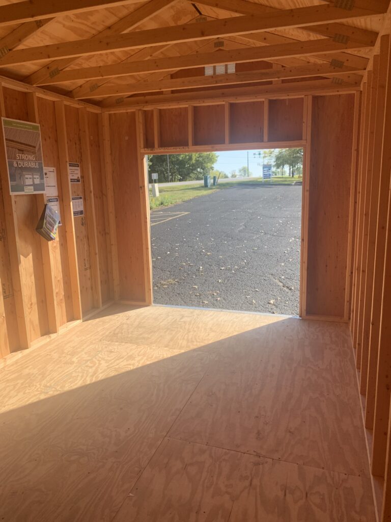 Utility Shed Pro: 10' x 16'
